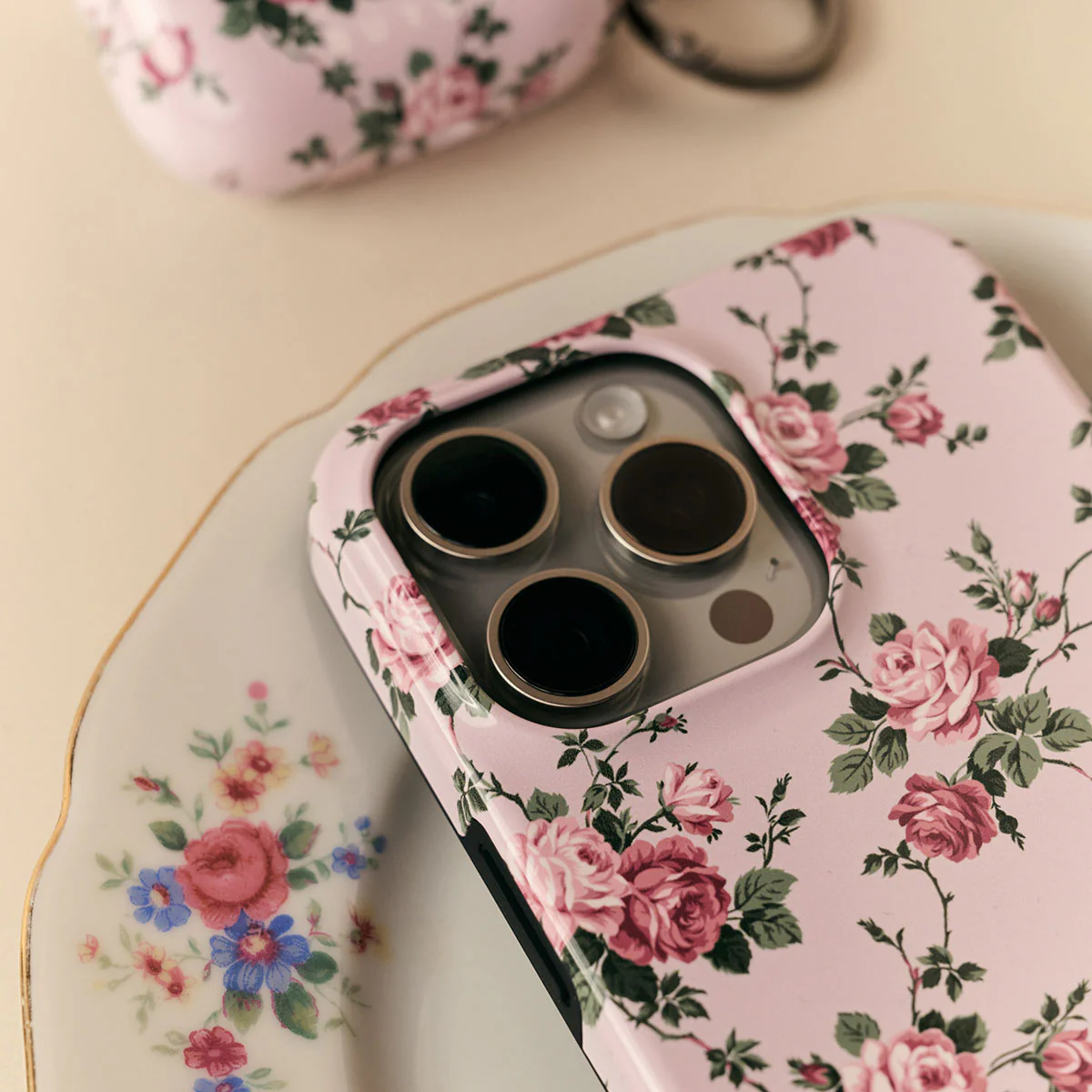 Alice - iPhone 17e Case - Image 7