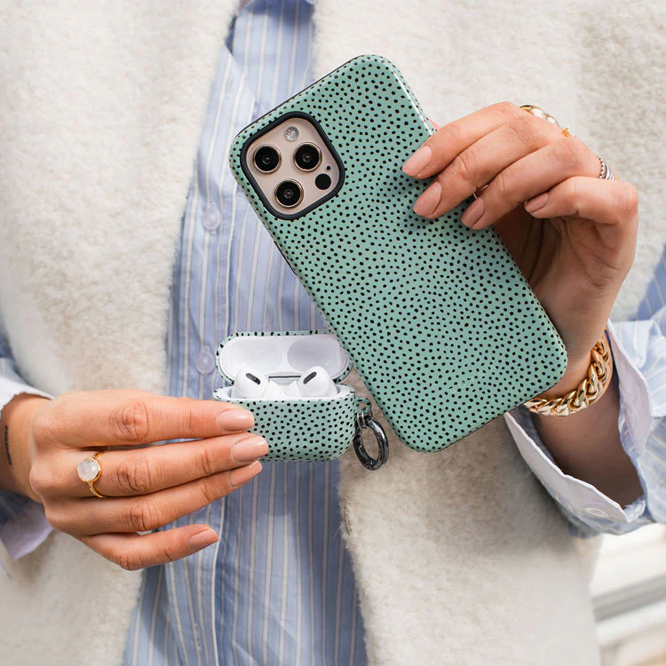Mint Gelato - Dots iPhone 17e Case - Image 9
