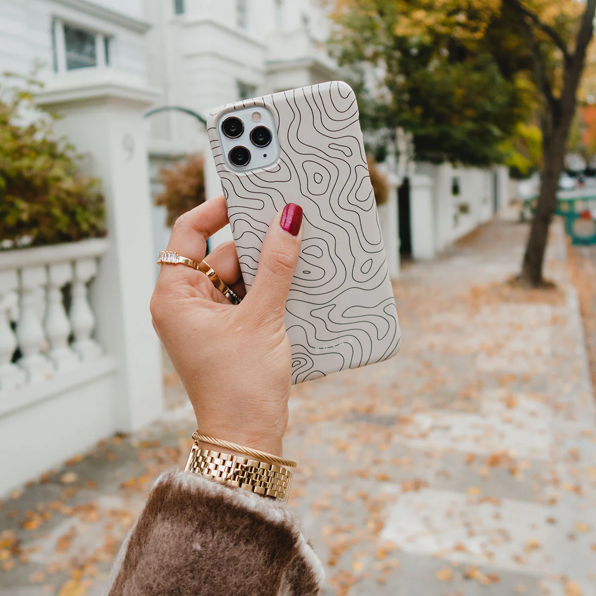 Wild Terrain - Minimalist iPhone 17e Case - Image 10