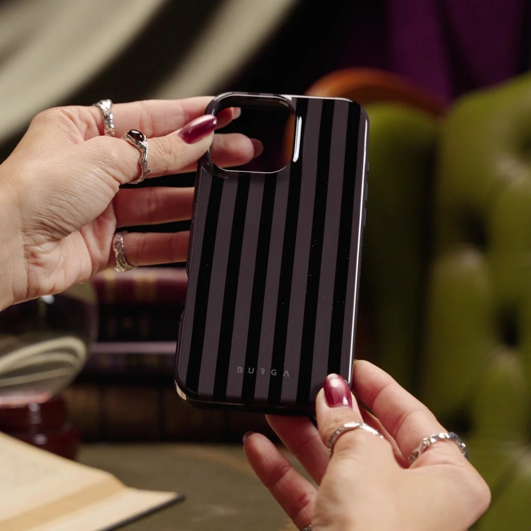 Nightfall - iPhone 17e Case - Image 5